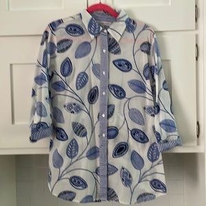 100 percent cotton Gretchen Scott blue and white shirt with leaves.
